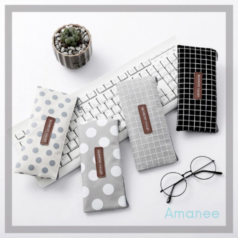 

Tempat alat tulis tempat make up dompet minimalis