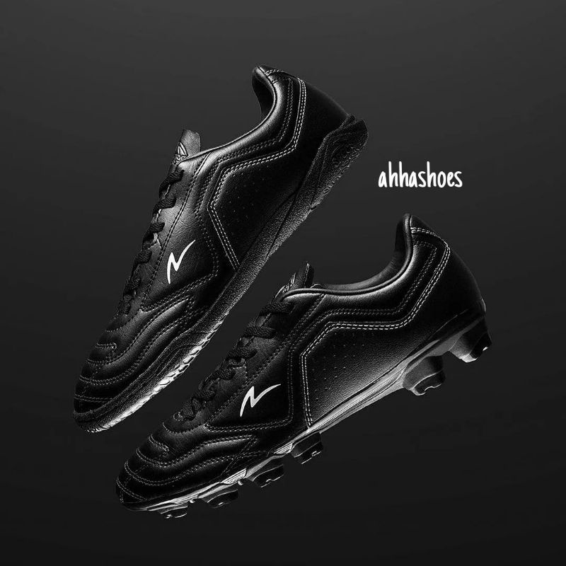 sepatu Bola SPECS Astera FG black