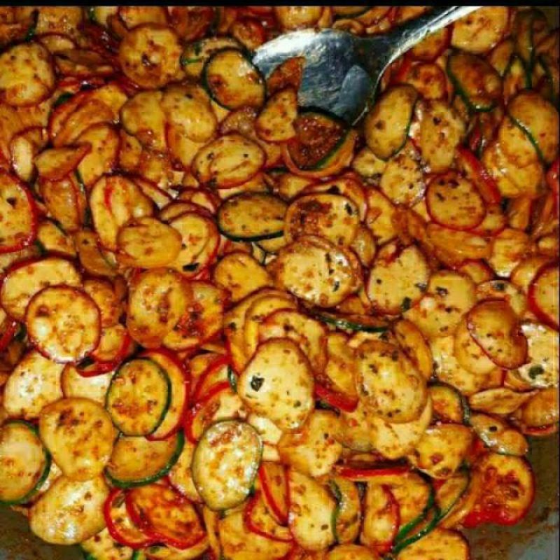 

SEBLAK KERING CIKUR PEDAS DAUN JERUK