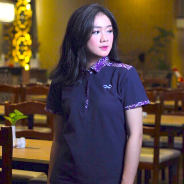 Loyal Kaos Polo Batik Navy Modern Wanita M L XL XXL