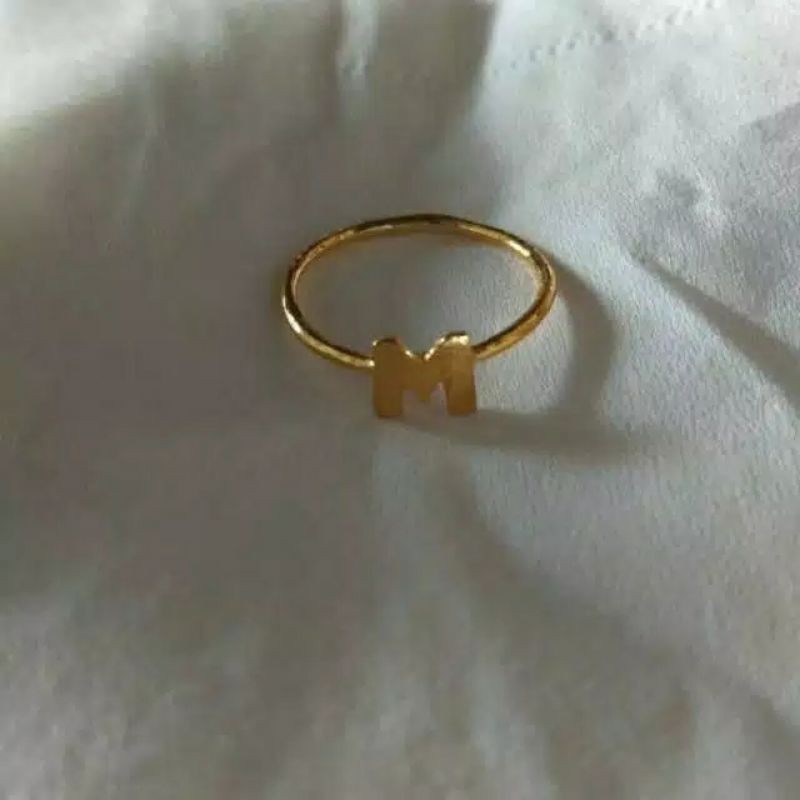 Cincin huruf M. Mas LM Asli 24K Kadar 99,9%. 3 gram.