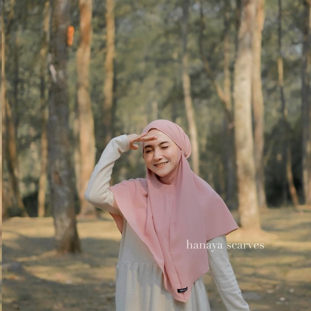HANA BERGO BY HANAYA SCARVES