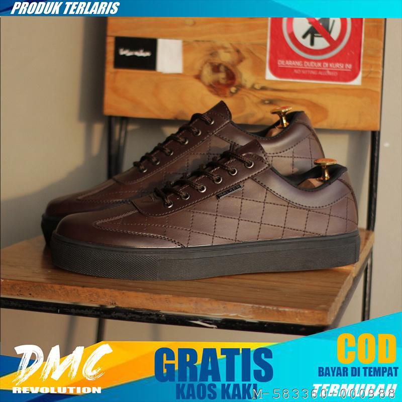 SEPATU CASUAL PRIA WALKER PEDRO KULIT VDMC-031