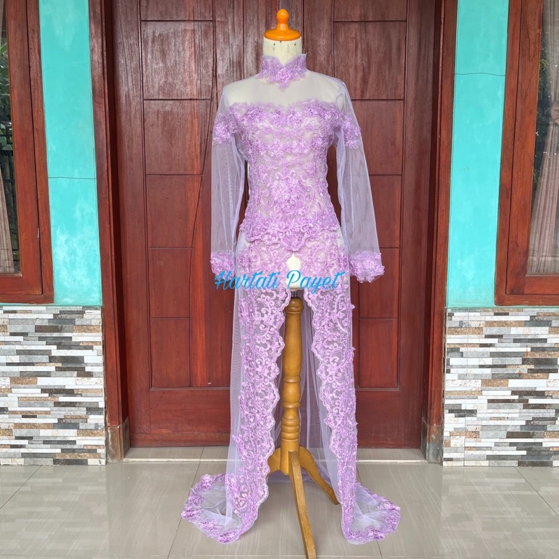 Kebaya akad ekor tanpa payet/Gaun Pengantin Akad