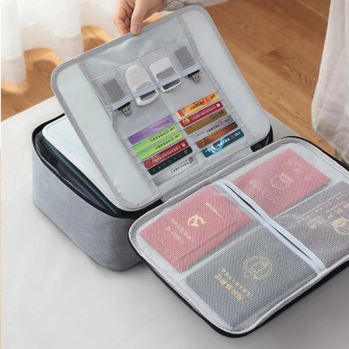 

Tas Dokumen Travel Bag Document Storage Box Dengan Password Travelling