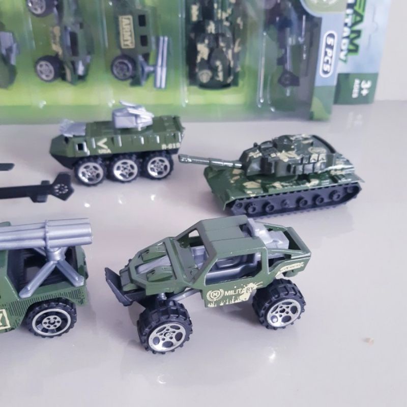 Diecast Set Kendaraan Tempur Alloy - Mainan Paket Miniatur Truk Militer