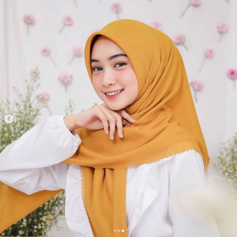 (PROMO) HIJAB ZIPPER POLOS JILBAB RESLETING ZIPER BELLA SQUARE LASER CUT INSTAN PREMIUM COD