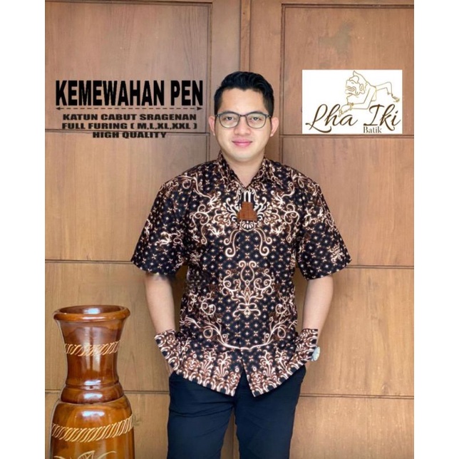 KEMEJA BATIK MOTIF KEMEWAHAN