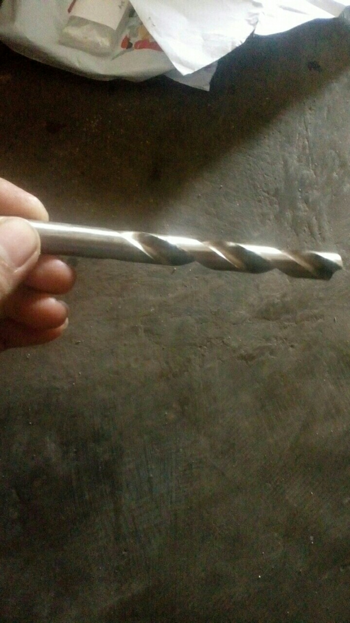 Mata Bor Besi 12 Mm Benz