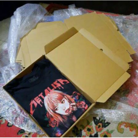 

Box Baju 35,5x25x4,5 cm LS Kardus /Karton/Polos/Pizza/Hampers/kaos