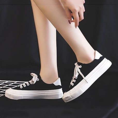 Sepatu Wanita Canvas Sepatu Cewek Tali Original Model Korea Nyaman Dipakai Sepatu Pelajar Kuliah