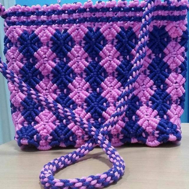 Tas rajut tali kur motif melati