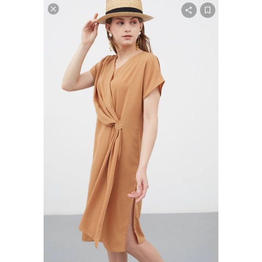 PRELOVED DRESS BERRYBENKA