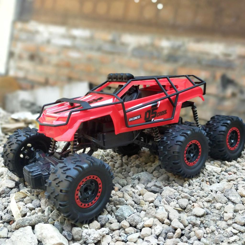 Mobil RC Rock Crawler 6 Roda Mainan Remote Control Harga Murah