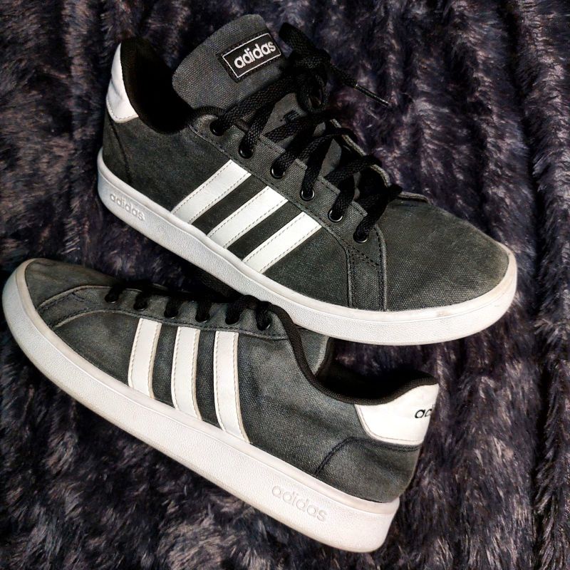 Jual Sepatu Adidas Grand Court X Descente Shopee Indonesia