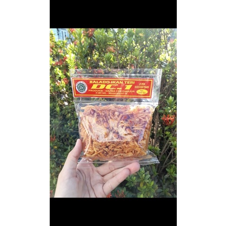 

BALADO IKAN TERI KACANG KENTANG . Ikan Teri kacang kentang enak