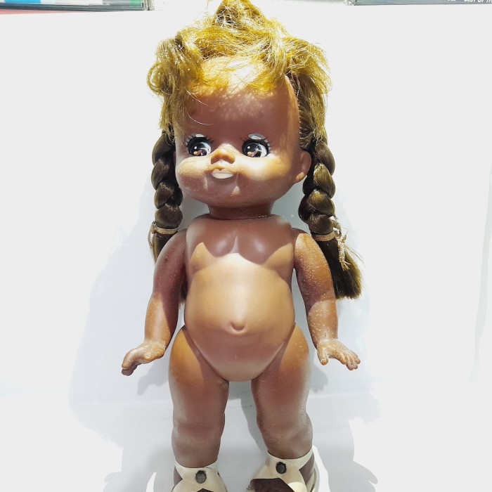 Boneka Karet Jadul Baby Kulit Hitam Rambut Kepang Ukuran 25 Cm