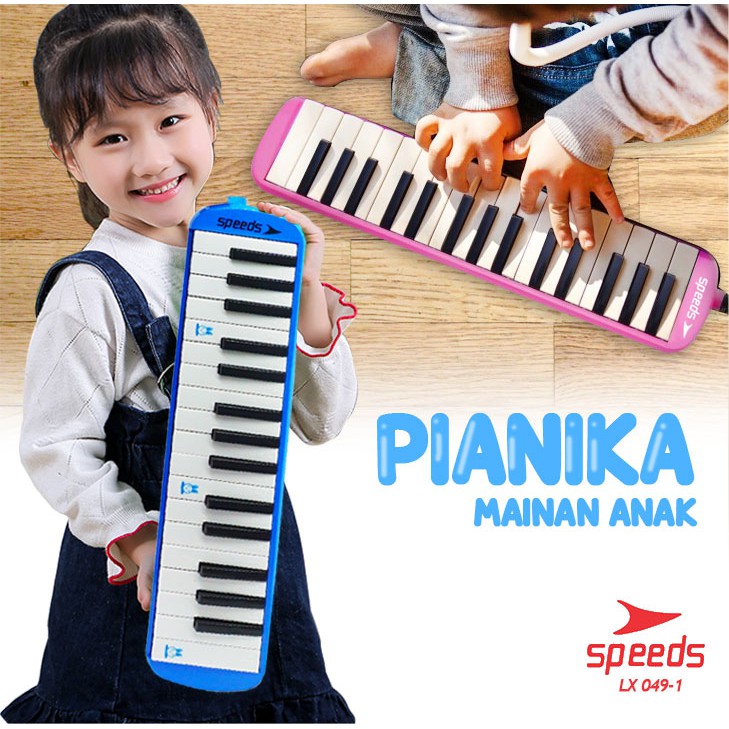 Pianika Alat Musik Tiup dengan Gambar Nada pada Tuts