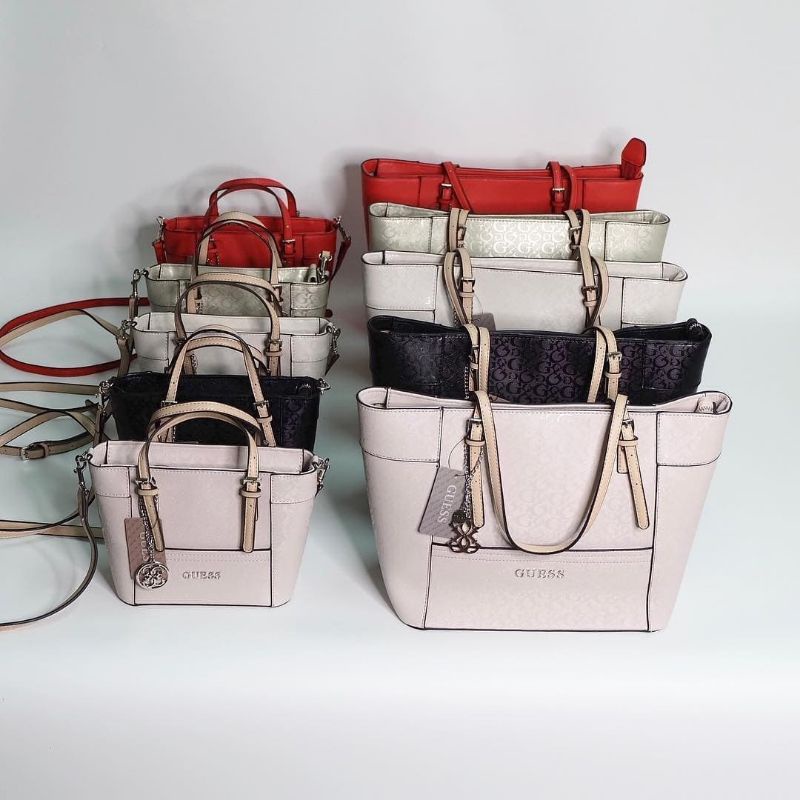 12.12 SALE | GUESSS delaney hologram tote large