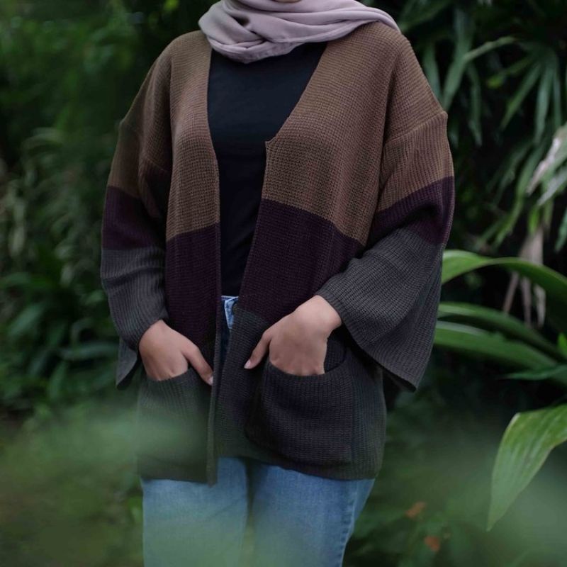 CARDIGAN CAMERON ATASAN WANITA