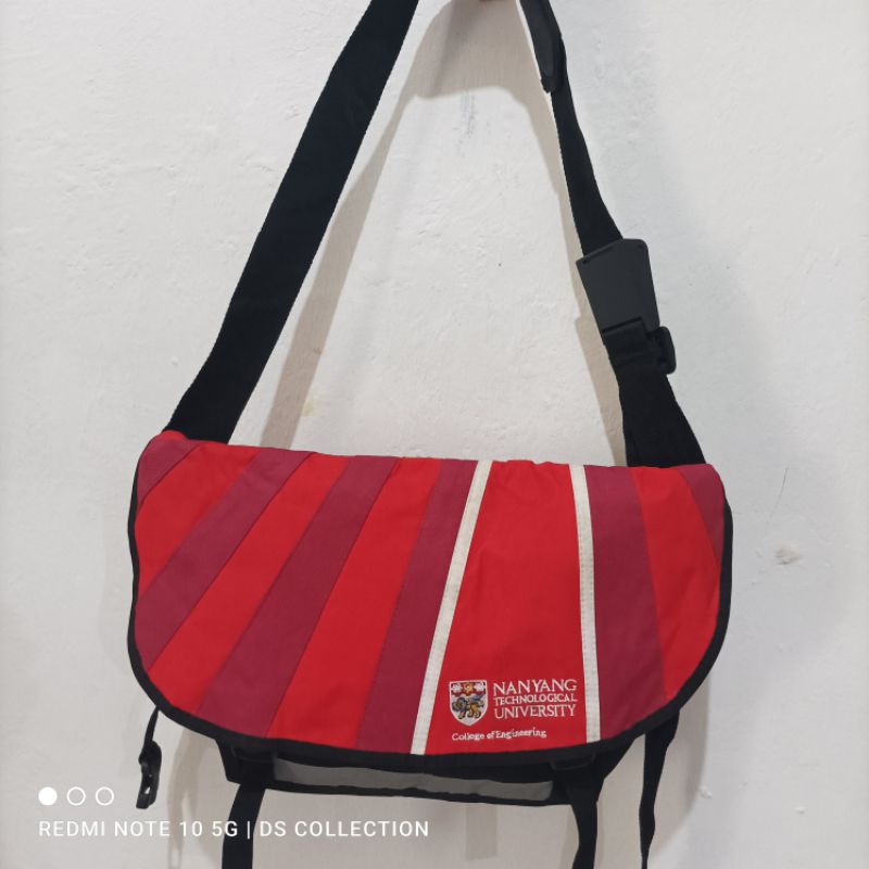 NUS ( nanyang university Singapore)  slingbag
