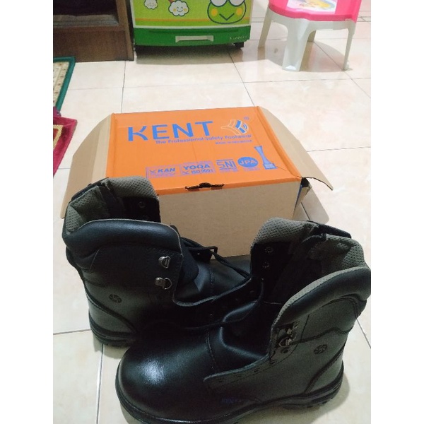 sepatu PDL kent