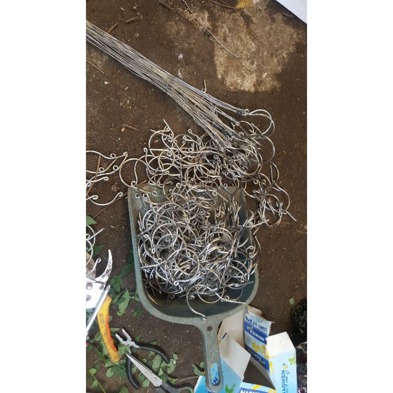 Kawat tali Gantungan pot