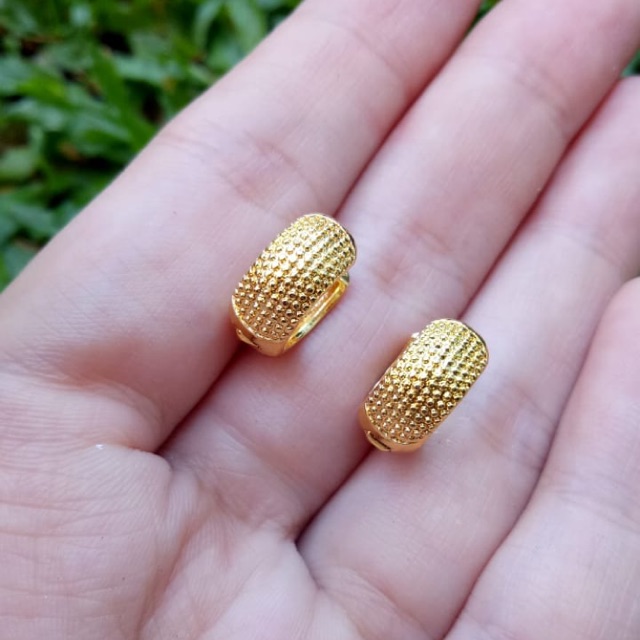 Anting jepit ukir kotak suping