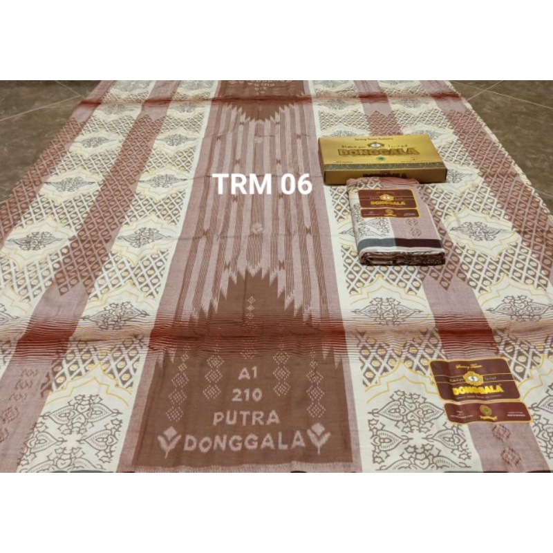 Sarung Donggala Motif Tarim