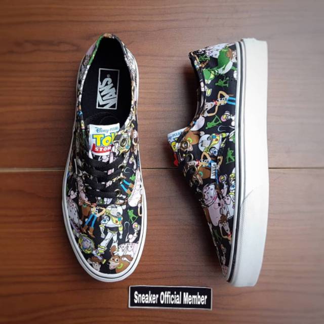 Sepatu Disney Pixar Toy Story x Vans Authentic Buzz Light Year BNIB Original Premium