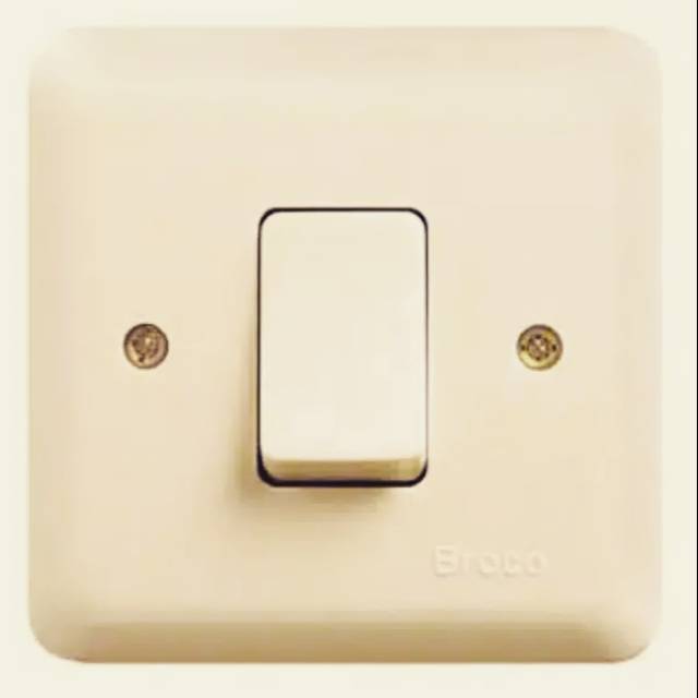 Saklar Broco engkel Warna Cream