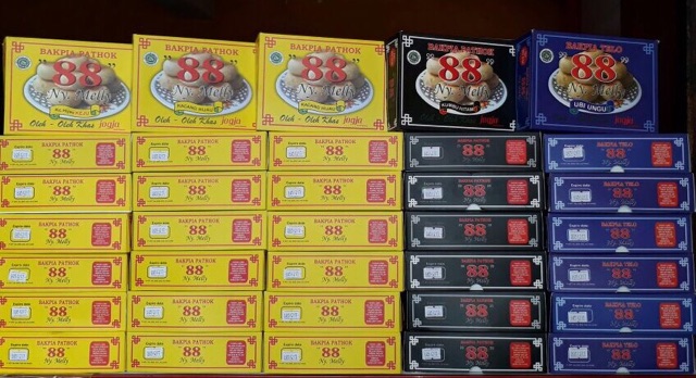 

Bakpia Kacang hijau & Kacang Hijau keju Vaccum