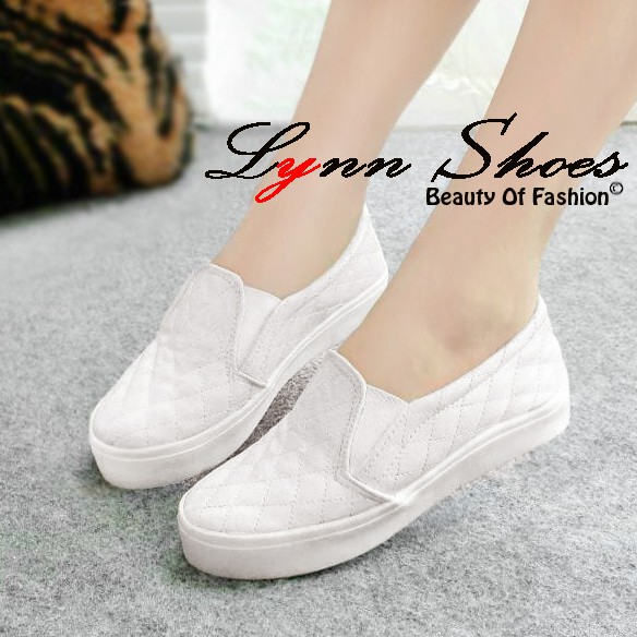 Lynn Sepatu Slip On Wanita K1MG - Putih