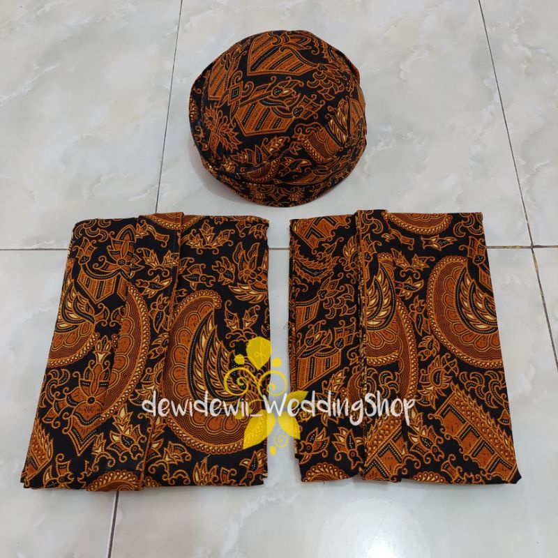 Baju Prewedding Adat Jawa - Solo (Free Selendang Jumputan)