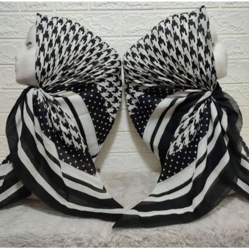 HIJAB MOTIF/MOTIF DEEKA/DEEKA MURAH/HIJAB SEGIEMPAT MURAH