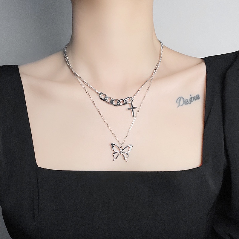 Kalung Choker Banyak Lapis Dengan Liontin Butterfly Hollow Gaya Punk Hip Hop Untuk Wanita