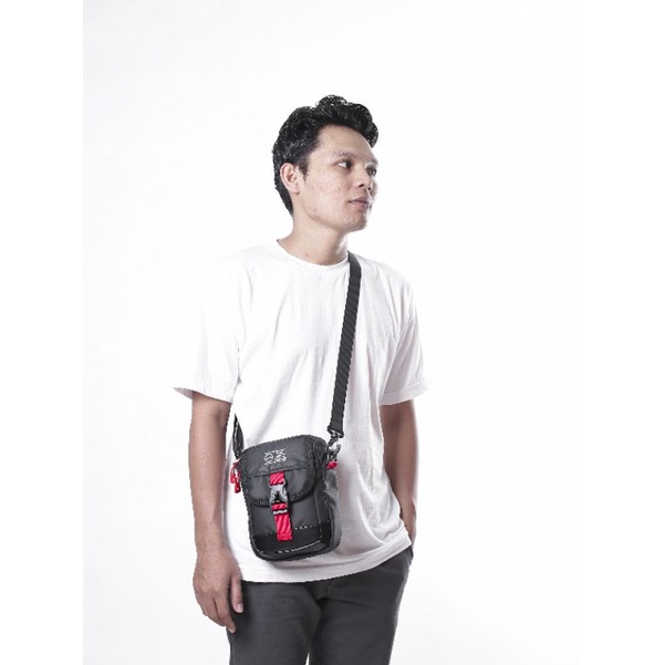 Tas Slempang Pria Waterprof Outift Tas mmo Simpel Elegant