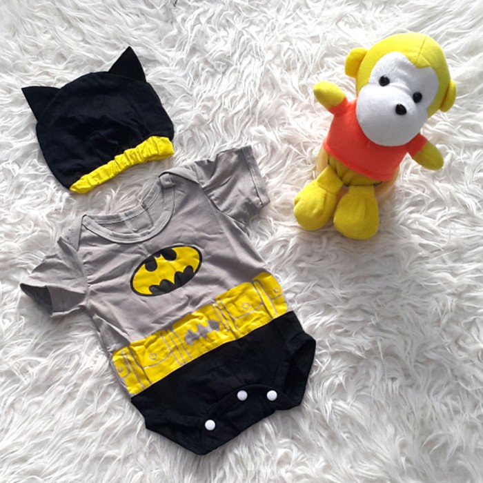Jumper Anak Bayi Laki-Laki Superhero Batman Set Topi Lucu ukuran 0 - 6 bulan dan 6 - 12 bulan set