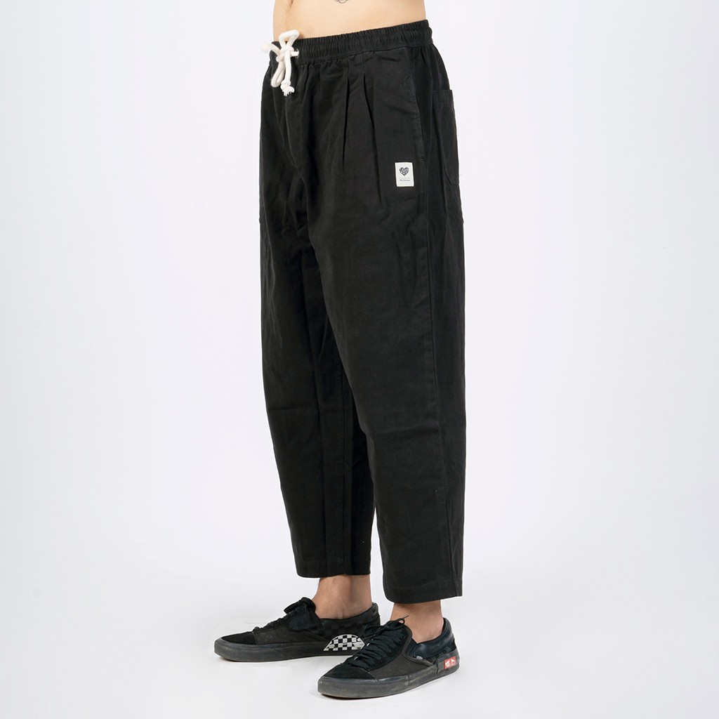 Voordurend Celana Panjang Casual Pria Oversize Chino Over Crop Pants Black
