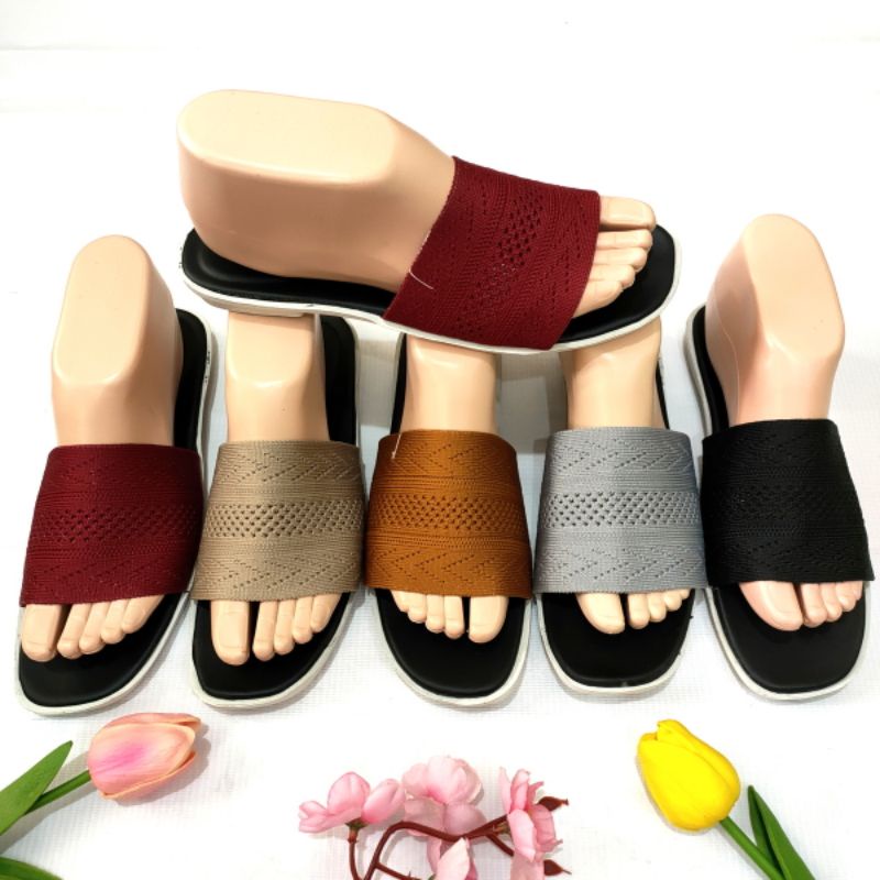 sandal wanita rajut Import Felonie WM 02. Selop Rajut halus terbaru..!