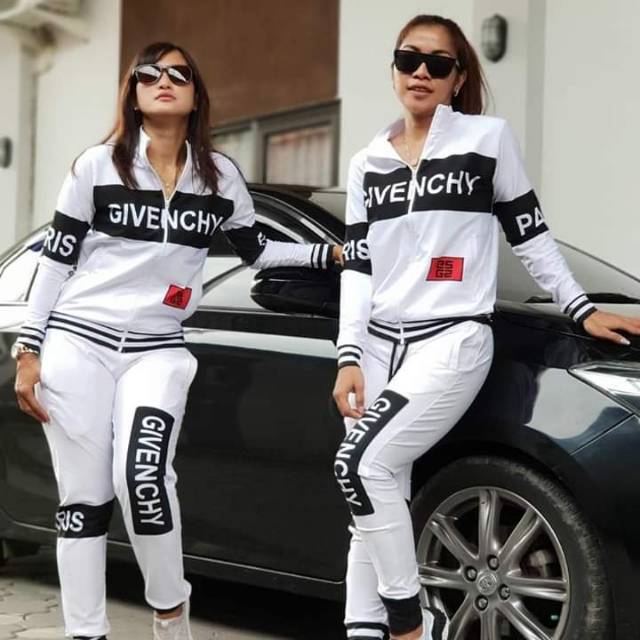 SXB PIXIE GIVENCHY PARIS JAKET AND JOGGER
