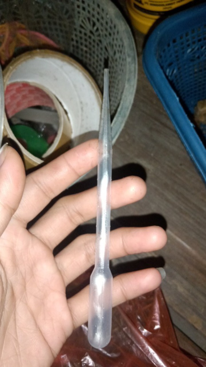 Pipet Takaran Pestisida Atau Pupuk Cair