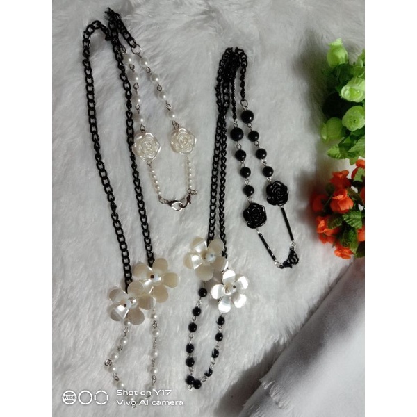 konektor hijab Masker manik-manik bunga mutiara cantik/strap masker 2in1/pengait/konektor/kalung