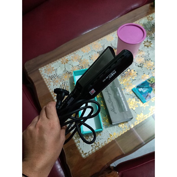 Catokan Rambut Amara