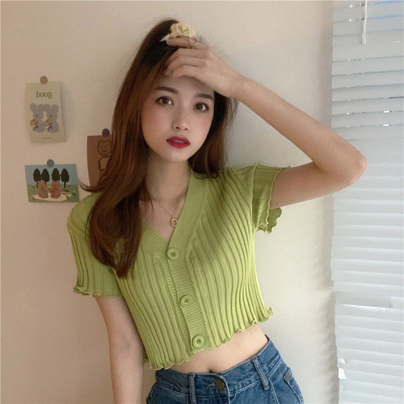 JOANA Crop Top Botton Rajut Korean// kriwil crop //kardigan cro// rajut murah
