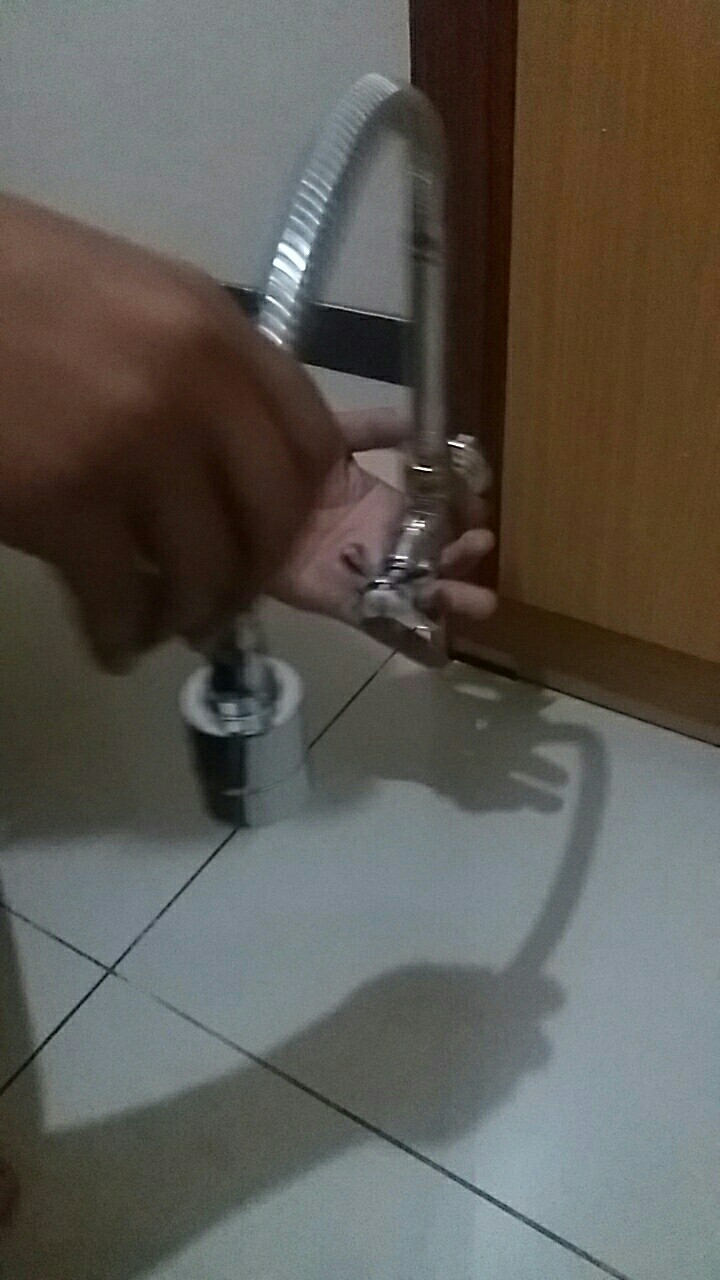 Onda V 689 Gwc 1/2 Keran Dapur (kran Leher Angsa Fleksibel)
