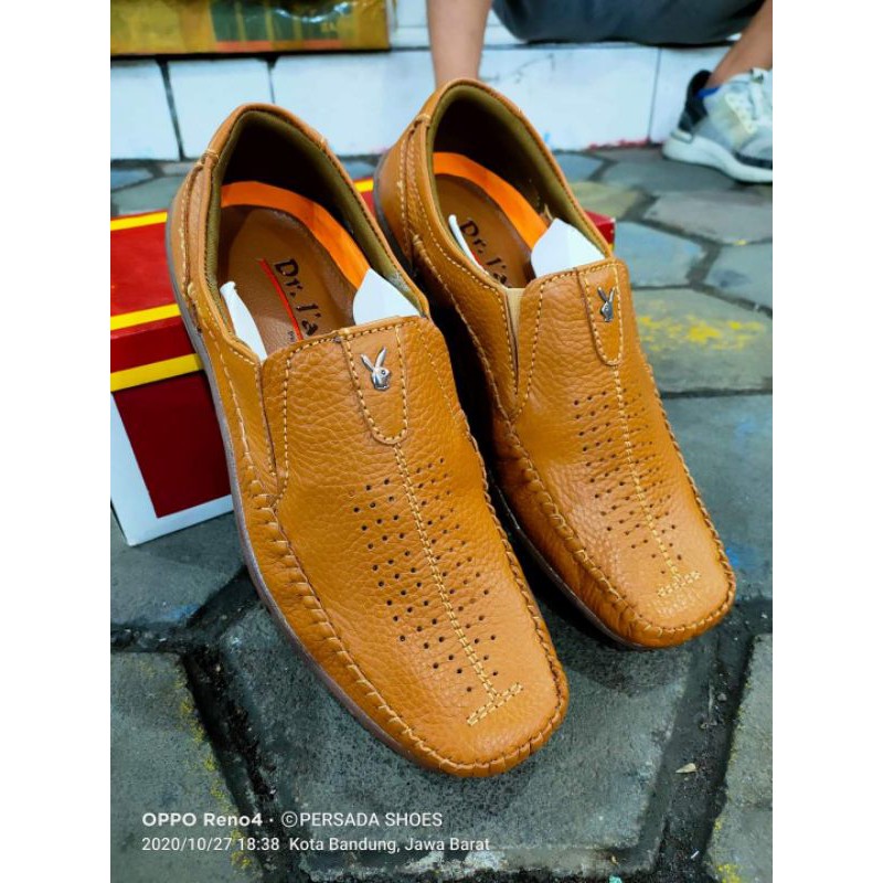 Sepatu Casual Kulit Pria Dr Iam KR 03 ( Produksi Sendiri )