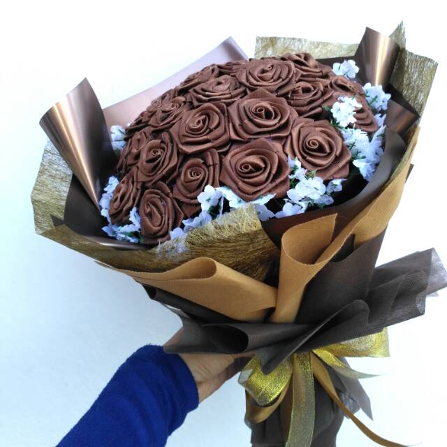Satin Rose Bouquet Buket Bunga Satin isi 30 Tangkai + Baby's Breath  Ajisai.flo