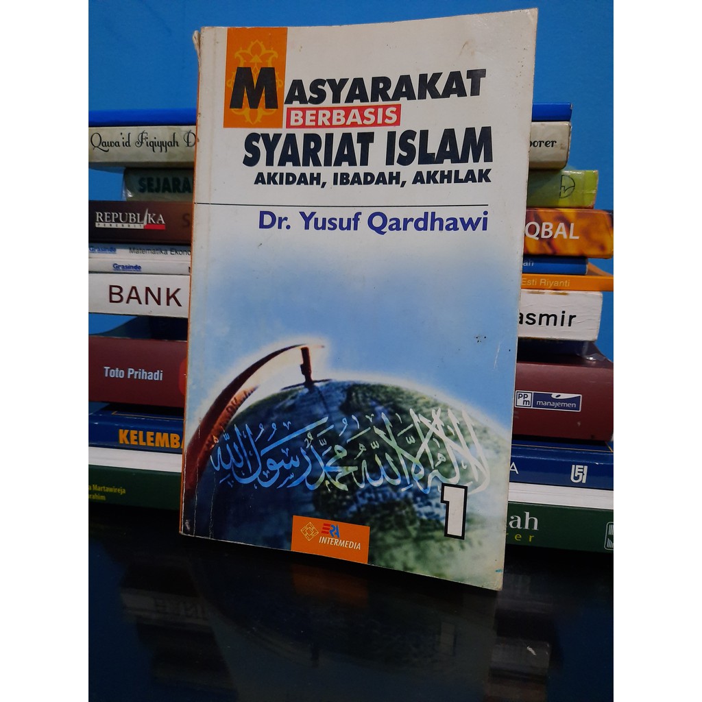 Masyarakat berbasis Syariat Islam Buku 1 dan Buku 2 (Dua Buku)