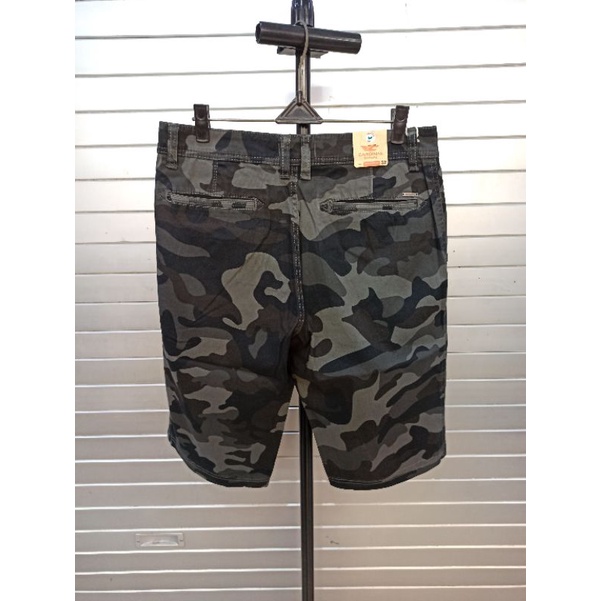 Cardinal Celana Pendek Casual Bermuda Katun Doreng Original EBI431